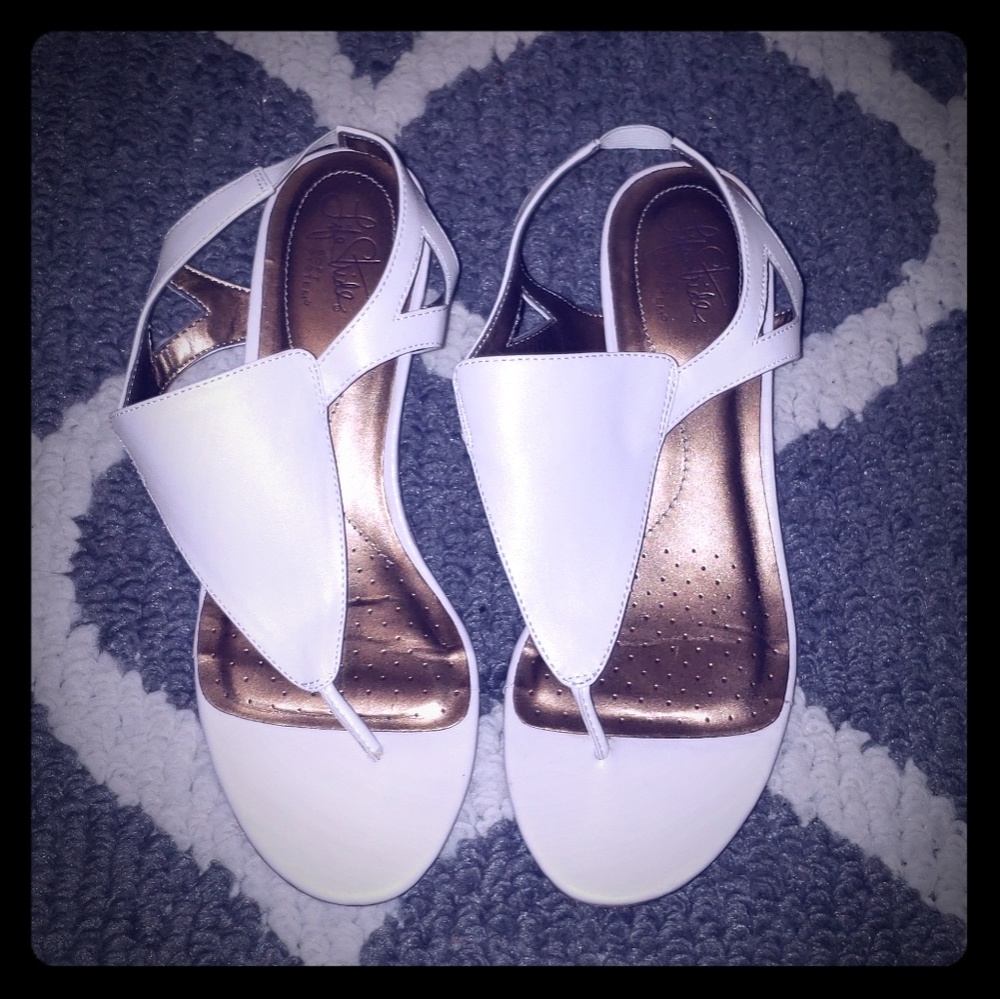 EUC Sandals
